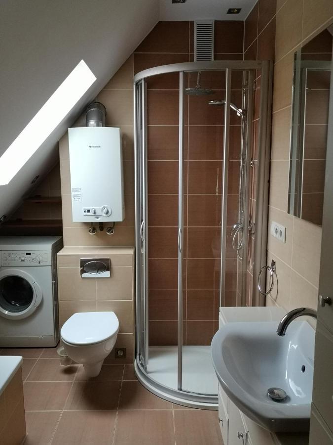 Apartament Dluga Apartman Jelenia Góra Kültér fotó